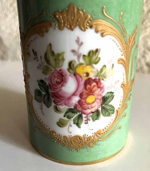Small hand-decorated English porcelain box,