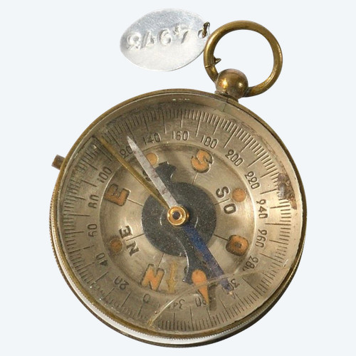 BOUSSOLE – ANNEAU EN LAITON – PEDIGREE – COLLECTIONS IMPÉRIALES – NAPOLÉON III