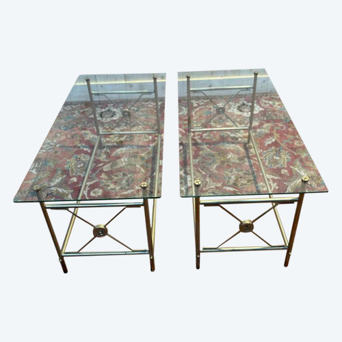 Paire de tables basses en verre et métal doré 