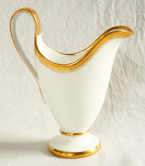 Halley - Empire period milk jug in white and gold Paris porcelain circa 1805