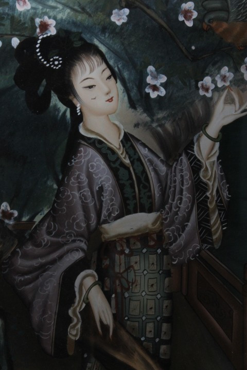 Antico dipinto su vetro Geisha Giapponese primi 900 . Mis 52 x 35 
