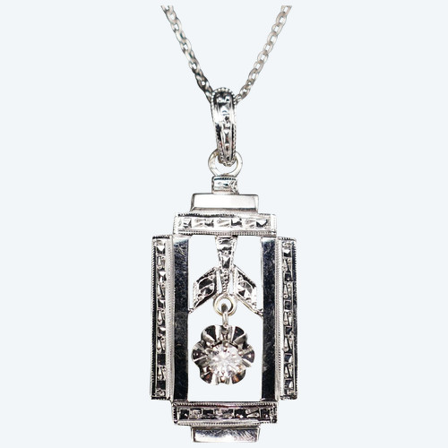 Pendentif Art Déco Diamant, Or Blanc 18 Carats.