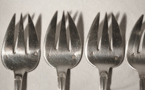 Set of 12 oyster forks  Minerva hallmark 