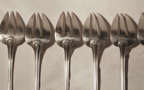 Set of 12 oyster forks  Minerva hallmark 