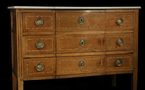 Kommode mit Sprung Louis XVI Epoche XVIII Jahrhundert
