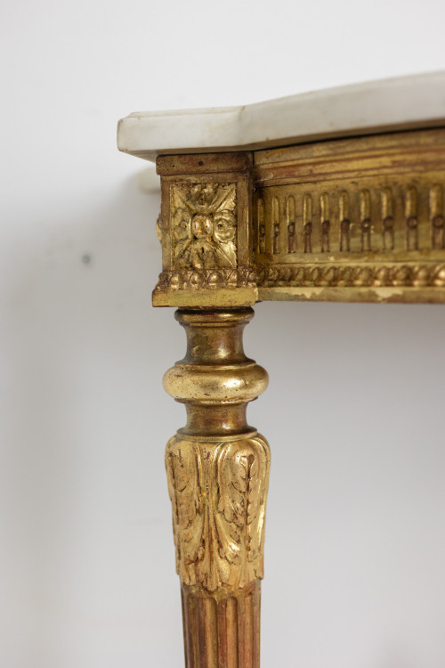 Gilded and carved wood console with marble top. Circa 1880. LS5551B559P