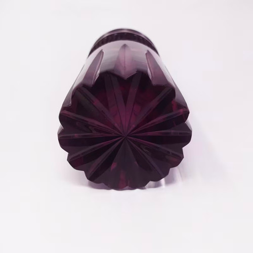 Wunderschöner lila Cocktail-Shaker aus geschliffenem Glas im Bohemian-Stil aus den 1960ern. Hergestellt in Italien
