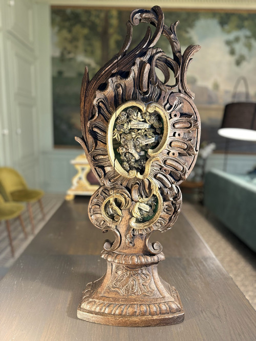 Large Reliquary Monstrance with Five Relics – 18th Century