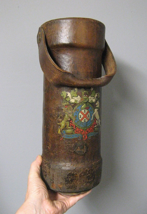 Seau A Cordite En Cuir, Porte Munitions Royal Navy XIXe. Blason Royaume-uni.