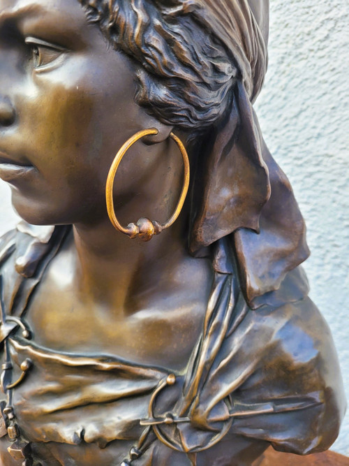 Picault - Dalila, scultura in bronzo firmata, fine del XIX secolo