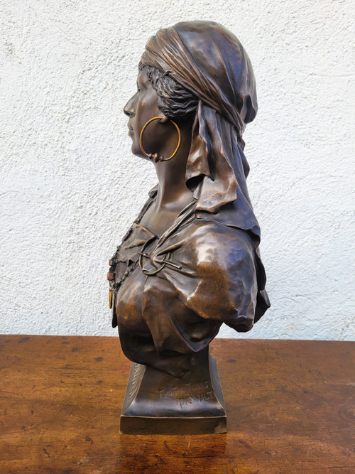 Picault - Dalila, scultura in bronzo firmata, fine del XIX secolo