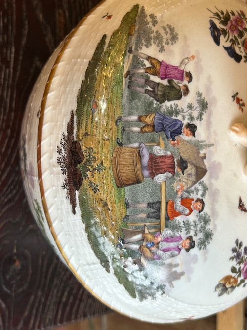 Covered Berlin Porcelain Tureen or Punch Bowl, 19th Century