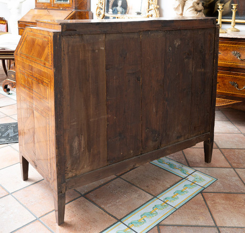 Alter Louis XVI-Schreibtisch Lombardei (Italien) 18. Jahrhundert.