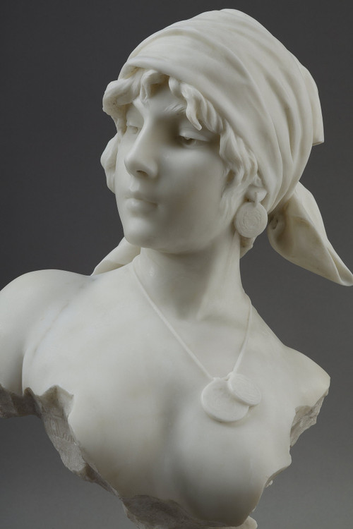 Busto in marmo della “Ragazza di Boemia” di Emmanuel Villanis