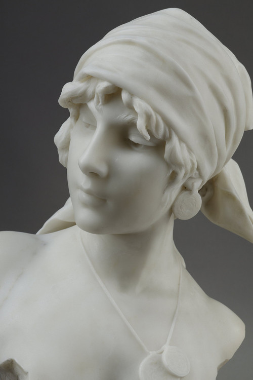 Busto in marmo della “Ragazza di Boemia” di Emmanuel Villanis