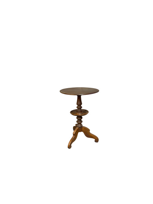 Table basse en noyer du 19ème siècle