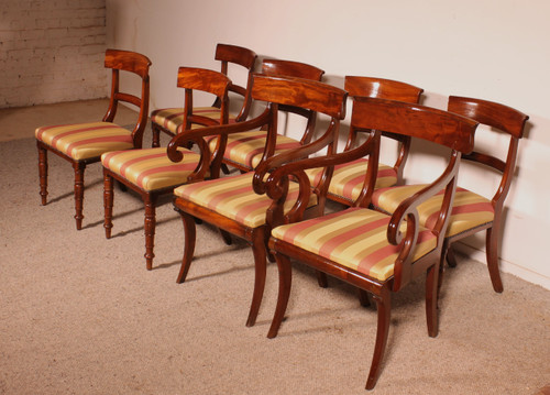 Set Of 6 Chairs And Two Armchairs In Mahogany - 19th Century