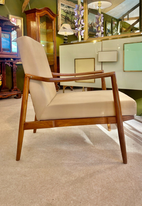 Poltrona dal design scandinavo, probabilmente Danimarca, XX secolo 