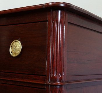  Rare Commode en Amarante massif, époque Louis XVI – XVIIIe 