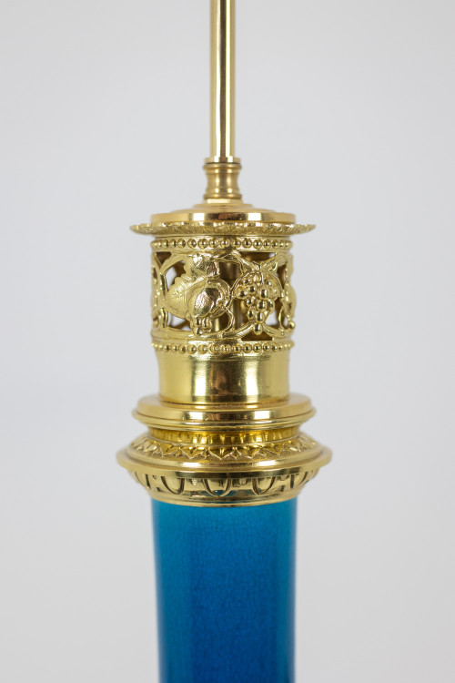 Blue porcelain and gilt bronze lamp with handles. Circa 1880. LS6040309I