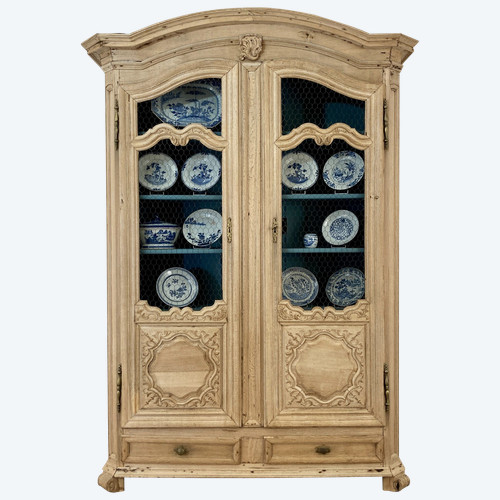 Armoire de présentation, bibliothèque XVIII
