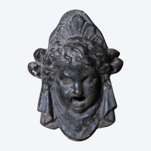 Fountain mouth "child with drapery", late 19th century