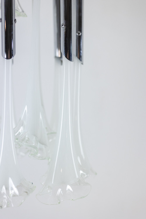 Lampadario in vetro di Murano e metallo cromato. Anni '70