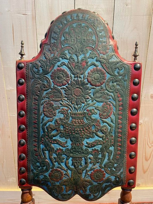Set of 4 Louis XIII chairs