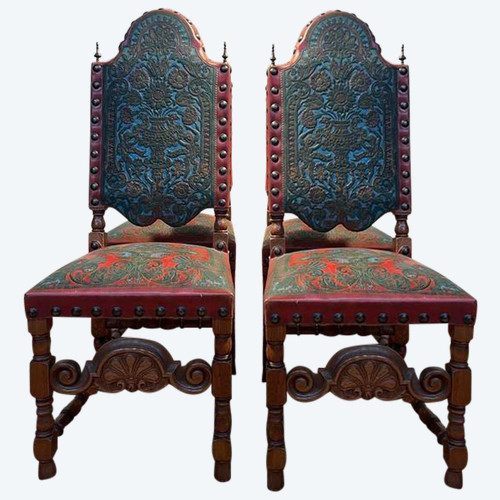 Set of 4 Louis XIII chairs