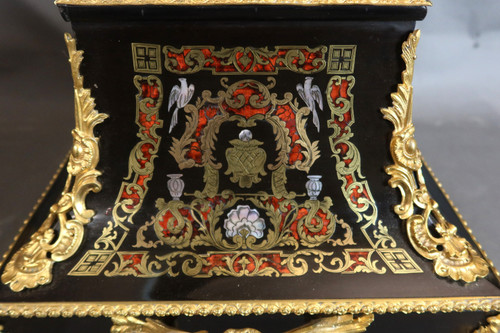 Cave à liqueurs style Boulle signée Tahan à Paris