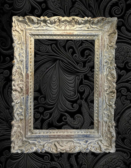 OLD MONTPARNASSE FRAME IN CARVED WOOD WITH PATINA FOR PAINTING 46 cm x 32 cm