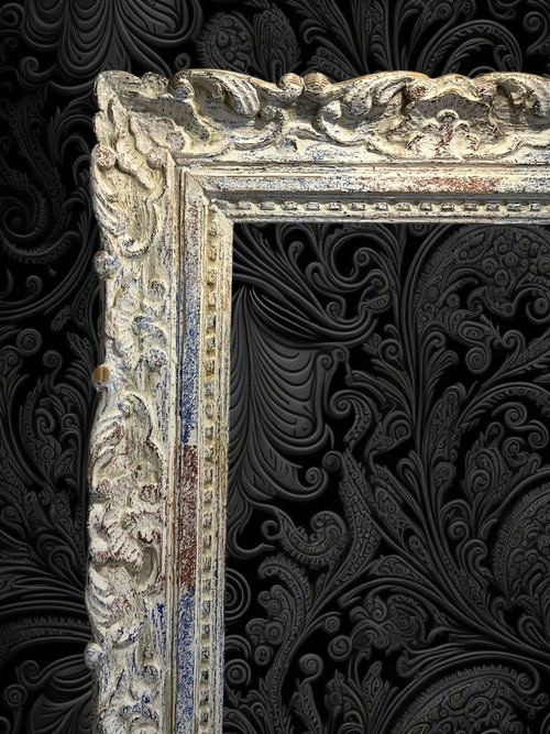 OLD MONTPARNASSE FRAME IN CARVED WOOD WITH PATINA FOR PAINTING 46 cm x 32 cm