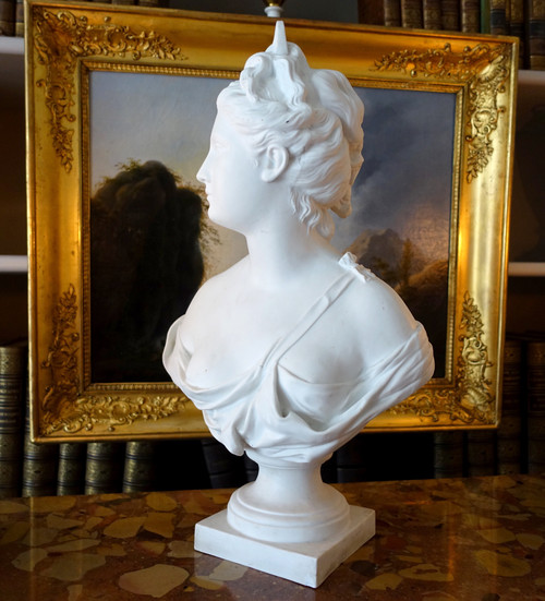 Bust of Diane de Houdon in biscuit porcelain - neoclassical decoration