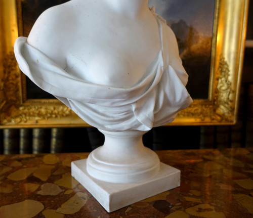 Bust of Diane de Houdon in biscuit porcelain - neoclassical decoration