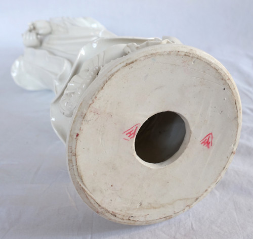 Large Guanyin statue in white Chinese porcelain - 60cm - chinoiserie decor / Chinese cabinet