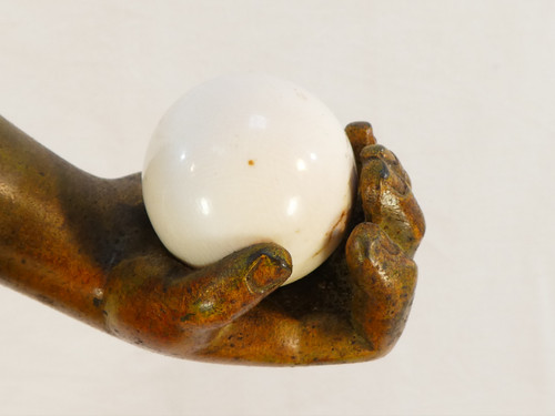 Statua regolamentare con base in marmo e onice Il Giocatore di Bocce