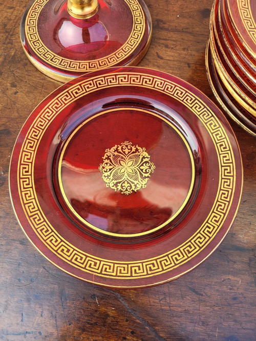 Suite De 10 Assiettes Et 2 Coupes à Fruits En Verre Rubis, Fin XIXème Siècle