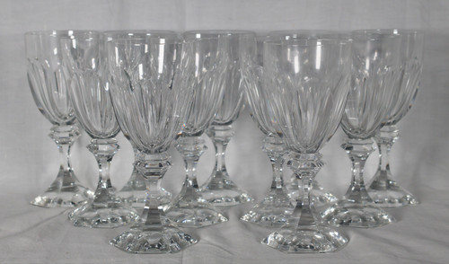 Série de 11 Verres à eau modèle CHAMBORD de la cristallerie de ST LOUIS.