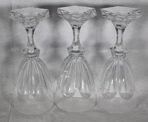 Série de 11 Verres à eau modèle CHAMBORD de la cristallerie de ST LOUIS.