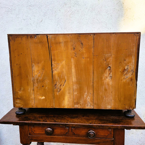 Schrank mit Schubladen aus Palisander, 17. Jahrhundert