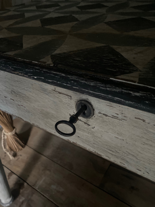 Bureau table à pente datant du 19e siècle patine 