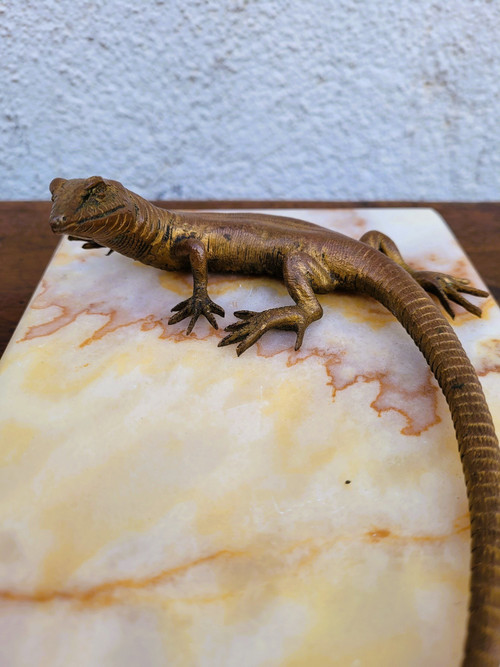 Eidechsenskulptur aus Bronze und Onyx, spätes 19. frühes 20. Jahrhundert