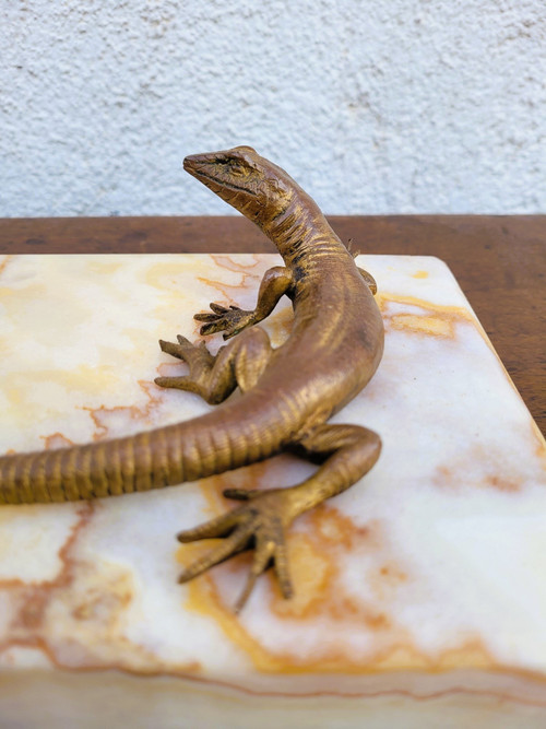 Eidechsenskulptur aus Bronze und Onyx, spätes 19. frühes 20. Jahrhundert