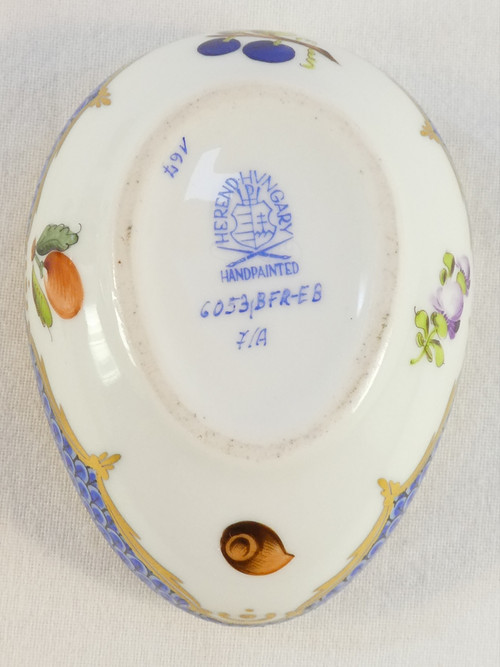 FANCY BOX Egg lying candy box HEREND HUNGARY BFR-EB BOUQUET OF FRUITS blue