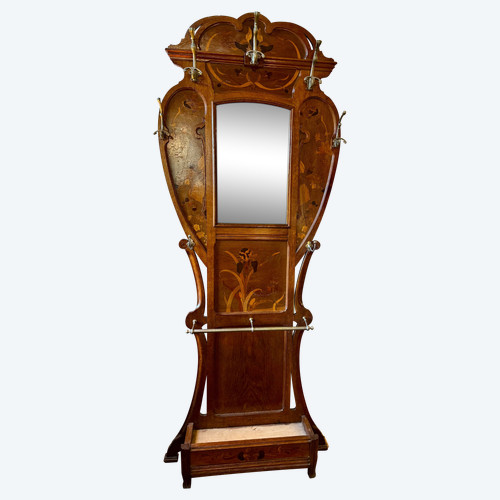 Wunderschöne Jugendstil-Garderobe von 1930