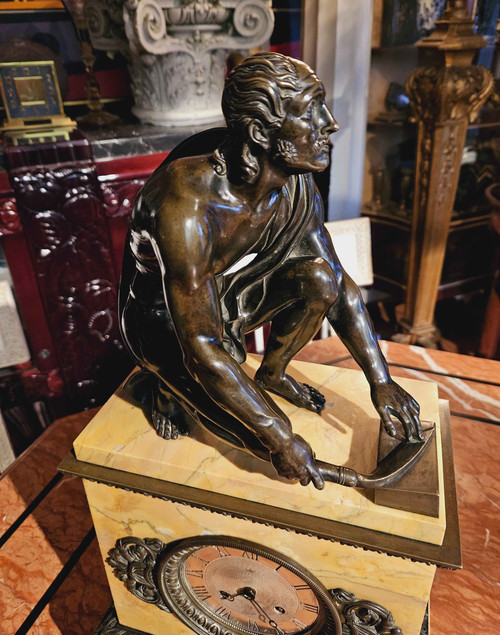 l'Arrotino, Rotatore, Le Scythe écorcheur, Bronze Sur Pendule Vers 1820