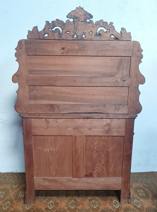 Credenza Saint Hubert in noce del XIX secolo
