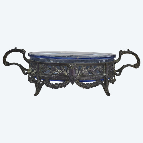 Gärtnerin / Tafelaufsatz im Jugendstil.