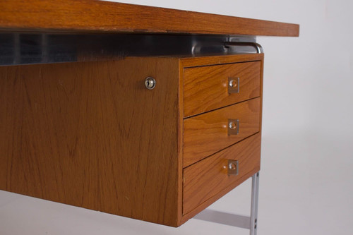 Large Fabricius and Kastholm desk for Kill International.