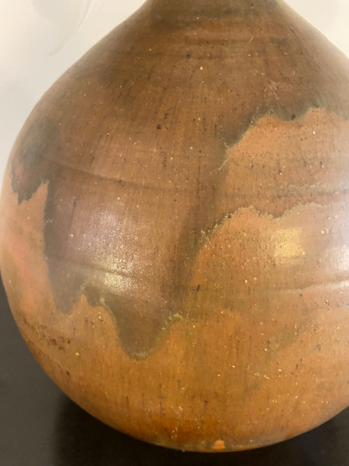 Große Lampe aus glasiertem Terrakotta.